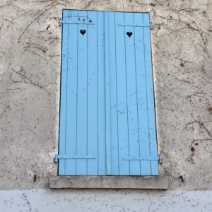 blueheartshutterparis