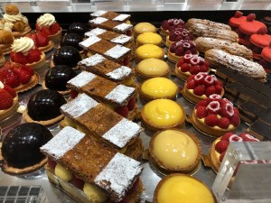 pastriesruedesmartyrs